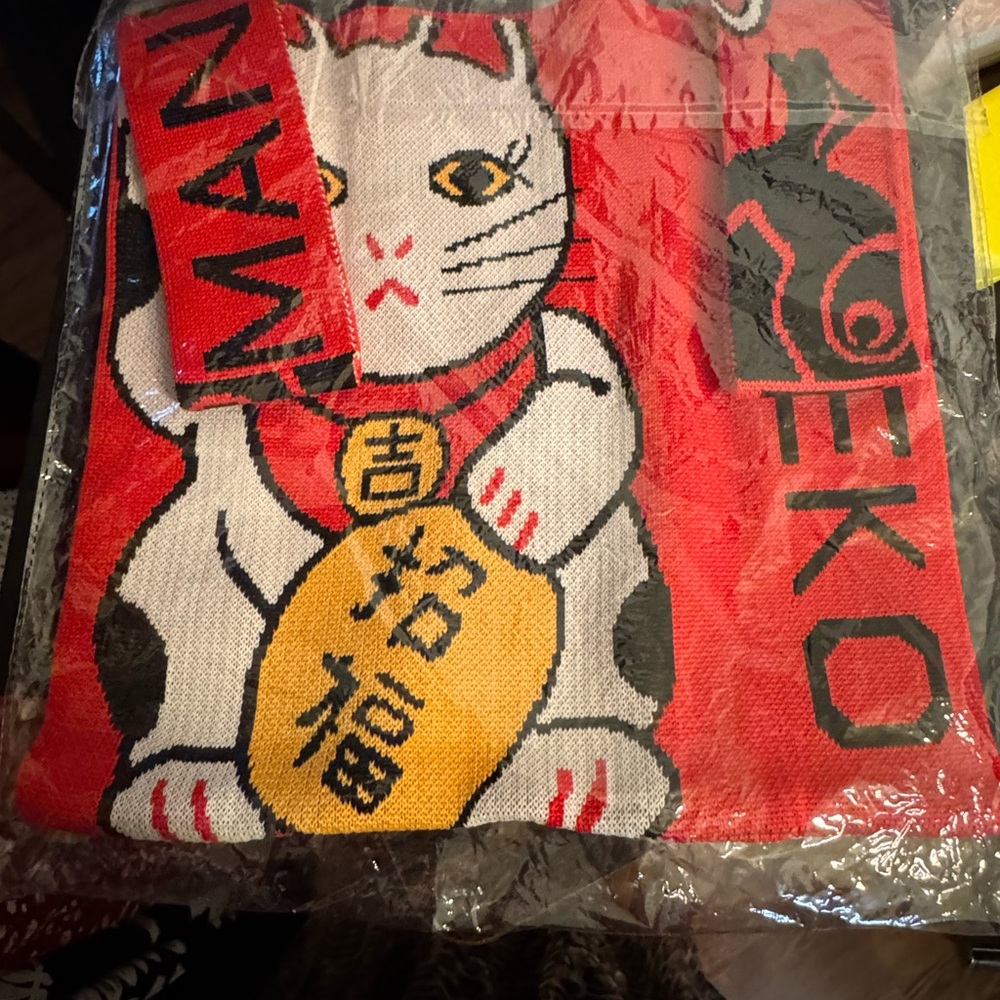 Red Maneki Neko bag